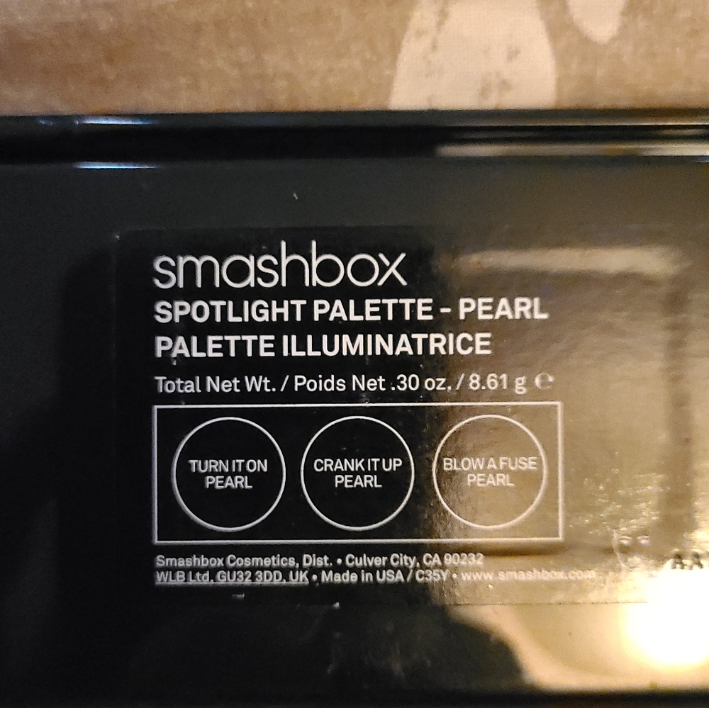 sold * Smashbox Spotlight Palette - Picture 6 of 7